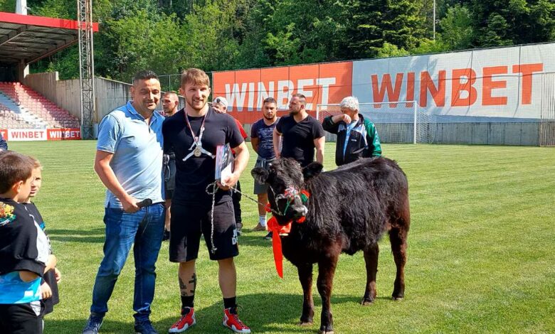 Йоан Димитров заедно с организатора Владимир Александров